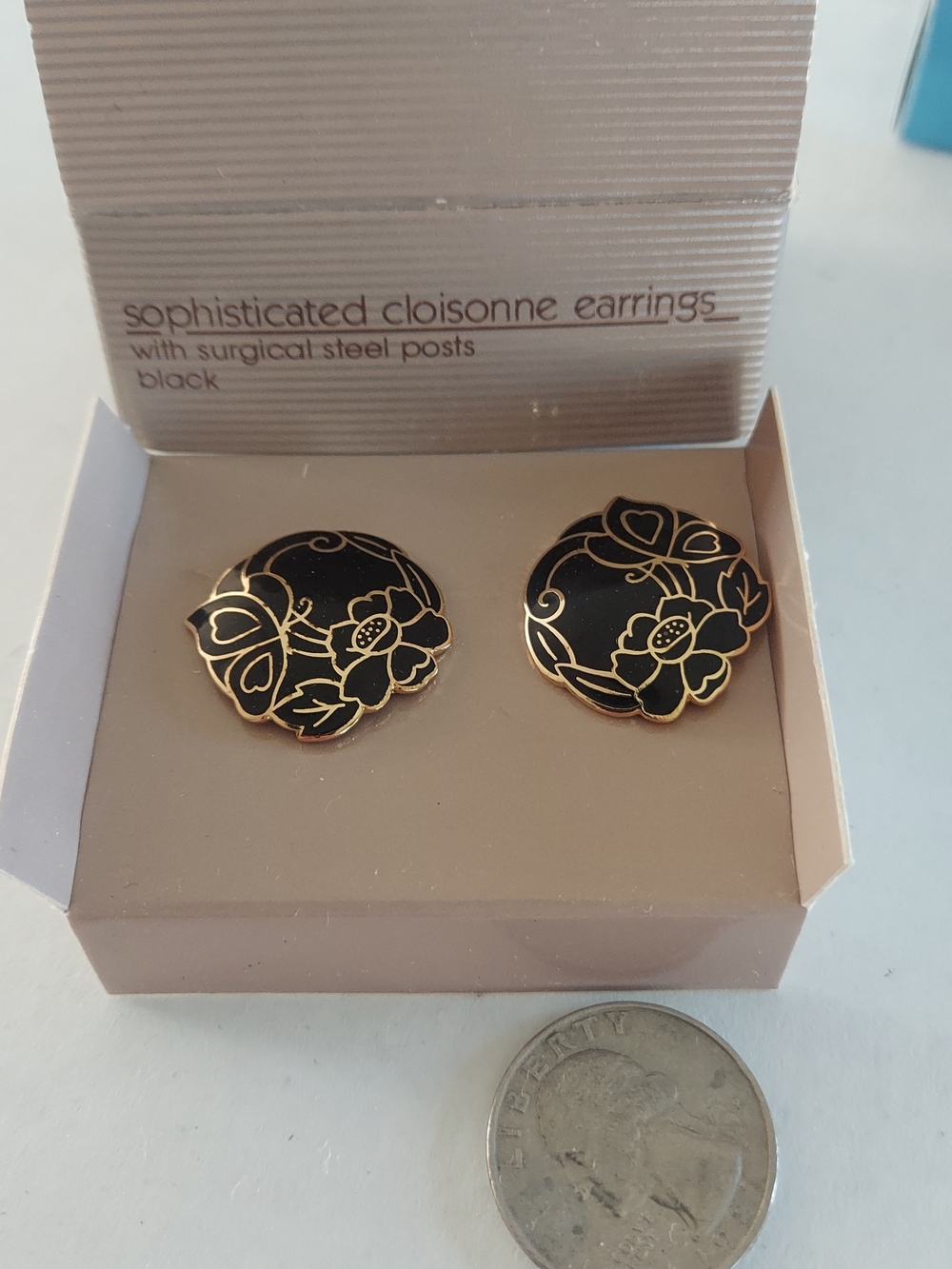 Vintage Avon Black and Gold Enamel Cloisonné Stud Earrings